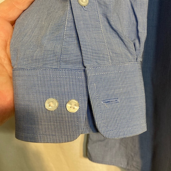 CALVIN KLEIN BUTTON UP SHIRT SIZE L - Picture 5 of 9